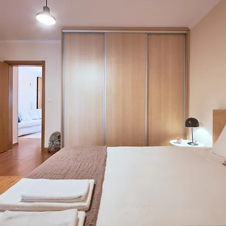 Lejlighed Spacious And Renovated With Amazing Patio, By Timecooler