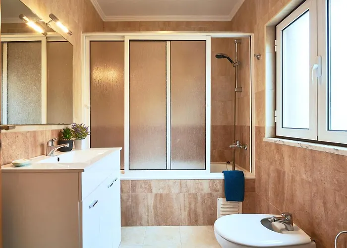 Lejlighed Spacious And Renovated With Amazing Patio, By Timecooler *