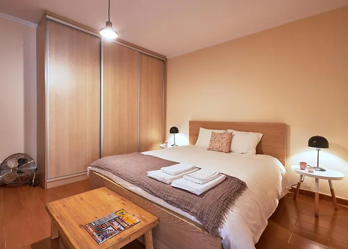 Spacious And Renovated With Amazing Patio, By Timecooler