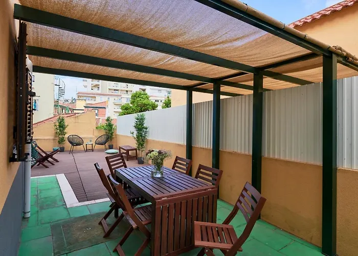 Spacious And Renovated With Amazing Patio, By Timecooler * Lisboa