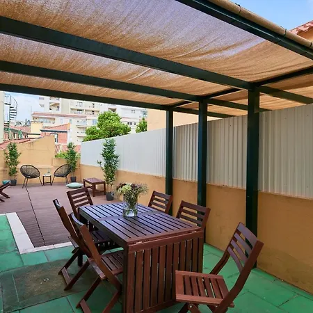 Spacious And Renovated With Amazing Patio, By Timecooler * Lissabon
