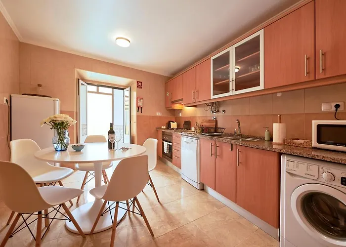 Spacious And Renovated With Amazing Patio, By Timecooler Apartmán Lisboa